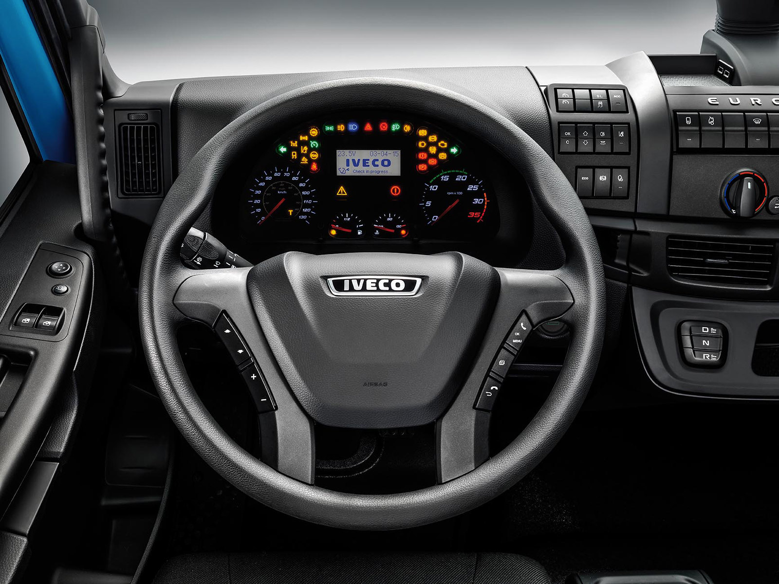 Iveco_EmotionalTrucks_Dakar_DeRooy Iveco_EmotionalTrucks_Dakar_DeRooy
