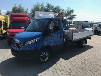 IVECO Daily s hydr. rukou za kabinou