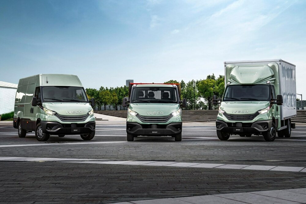 IVECO Daily 35S16 nov model SKLADEM