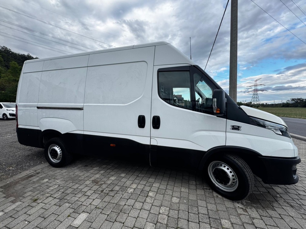 IVECO Daily 35S14V - 12kub. m.